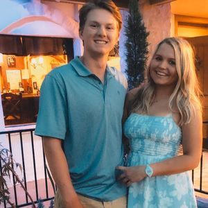 Meet your Posher, Mallory